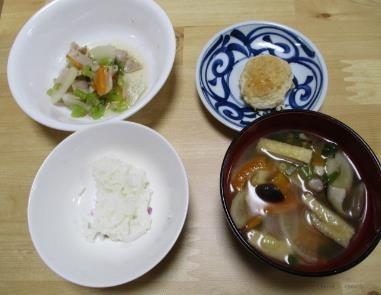 たんぽぽ6月食卓①.jpg